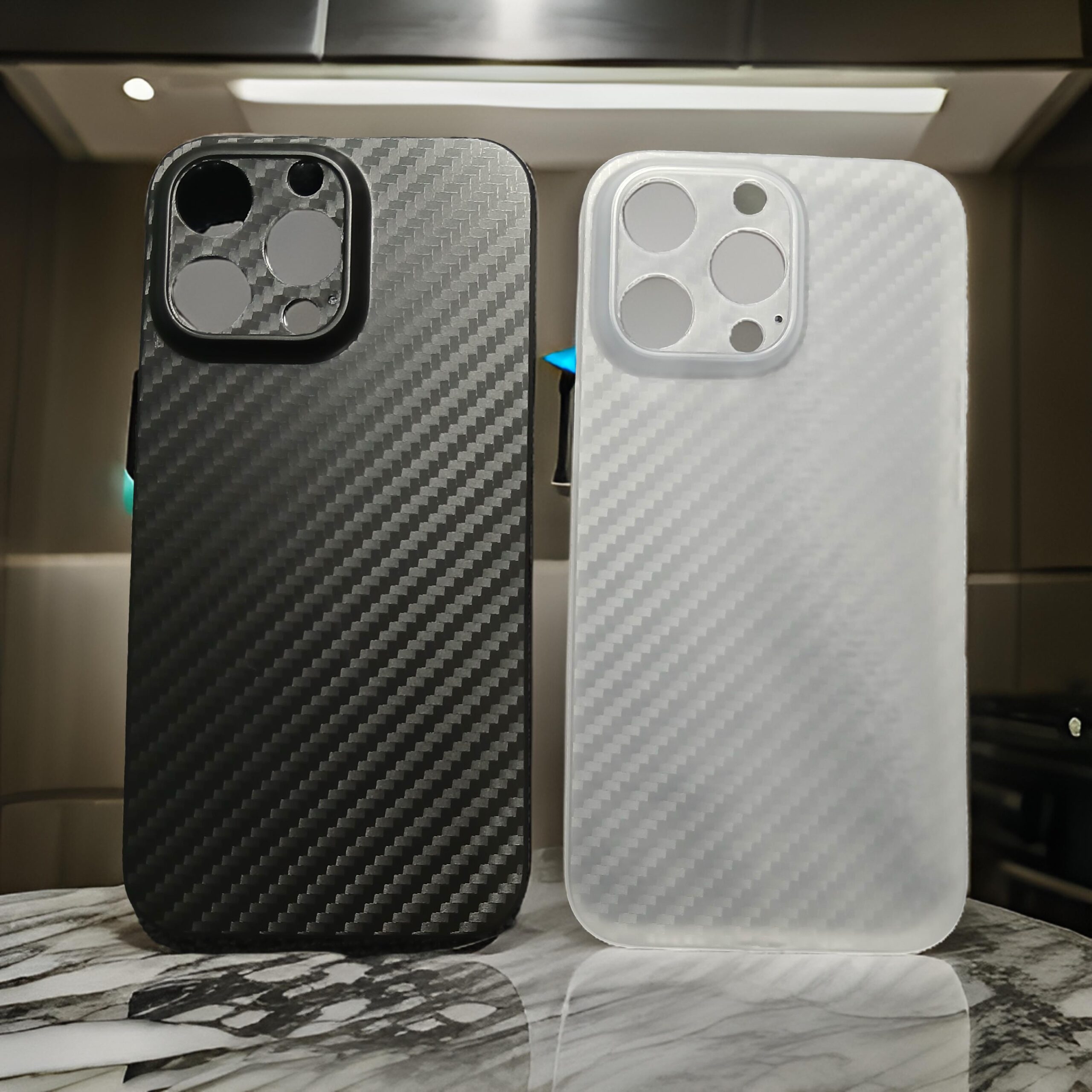 iPhone 13 Pro carbon fiber back cover