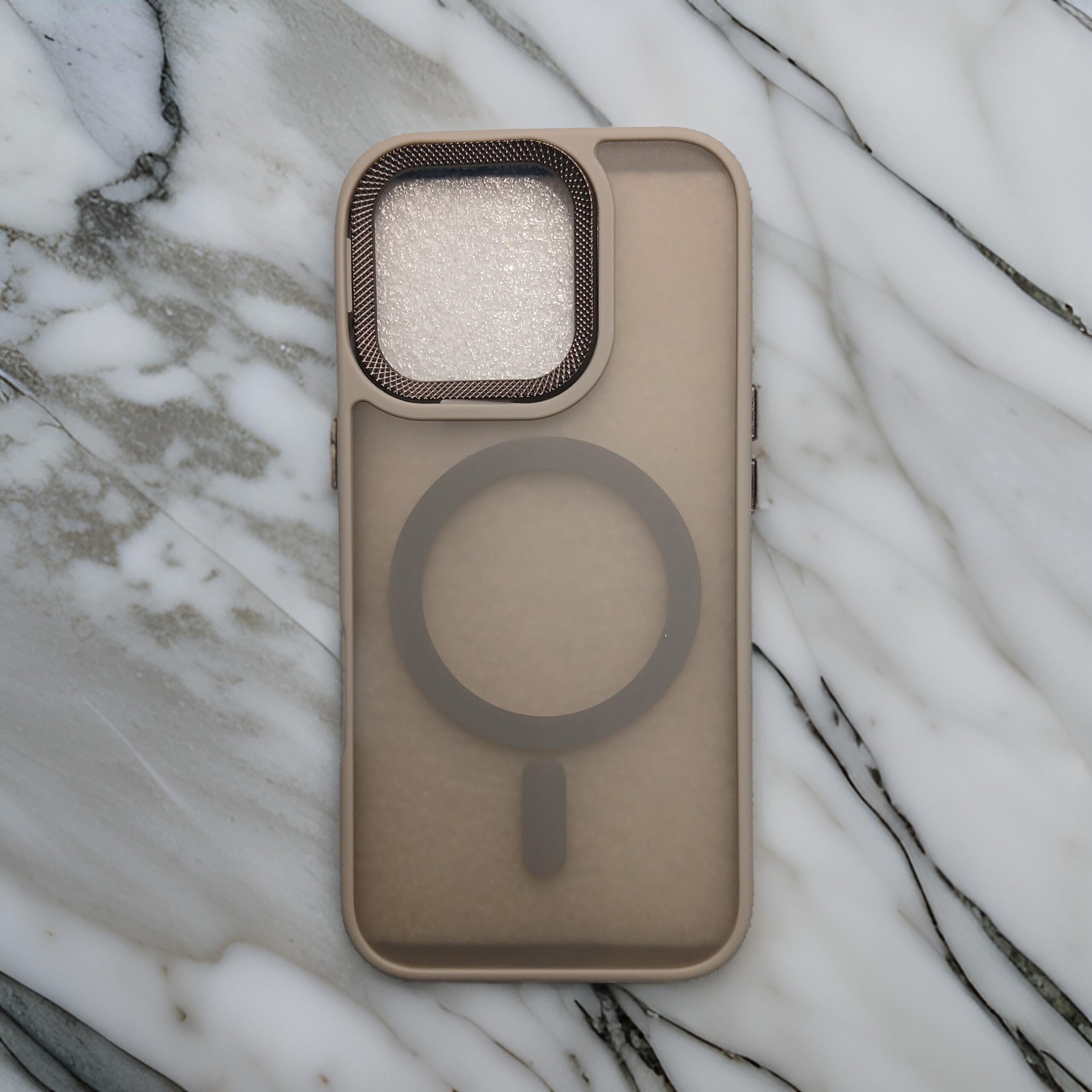 iPhone 16 Pro Clear back cover with magsafe support