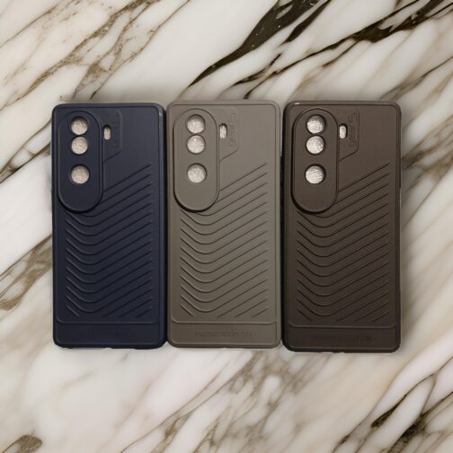 Vivo V40e Gear4 back cover