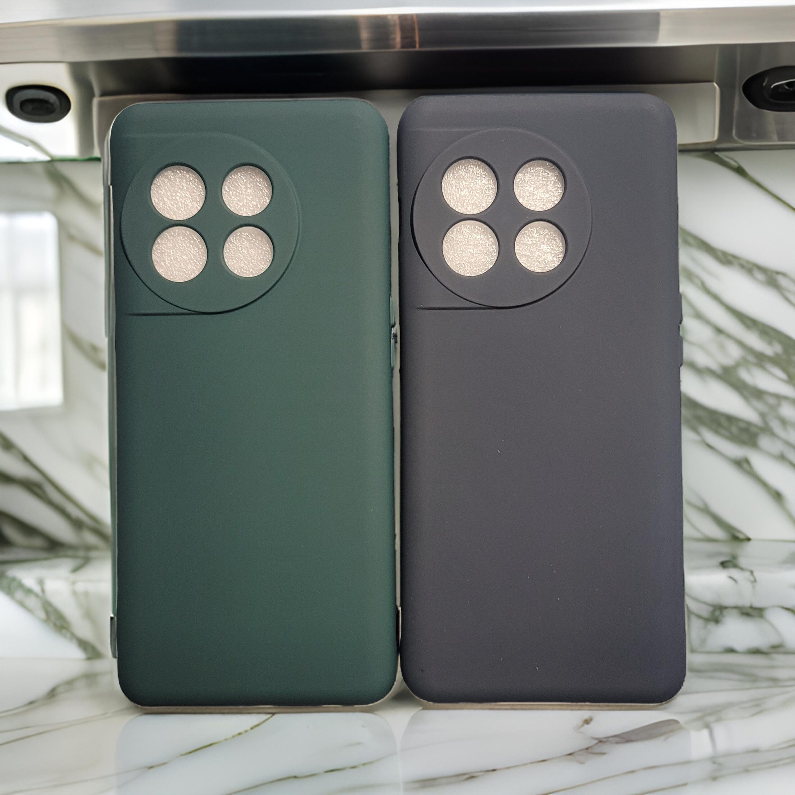 Oneplus 11 Silicone back cover